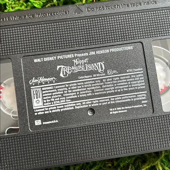 VINTAGE VHS movie MUPPET Treasure Island 90’s Jim Henson & Disney Pictures 📼 - Picture 17 of 17